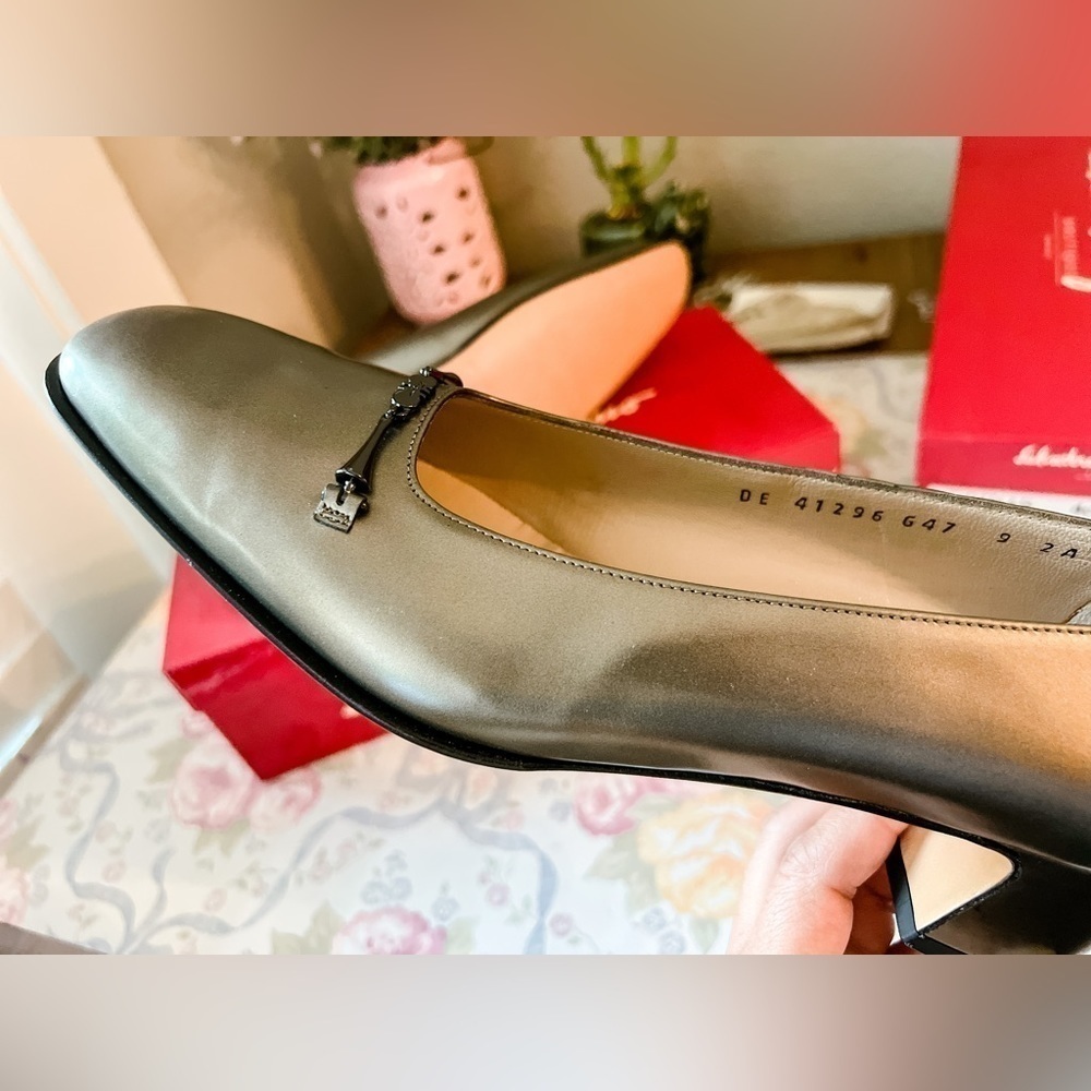 NEW Salvatore Ferragamo Cosenza Shoes - Vintage